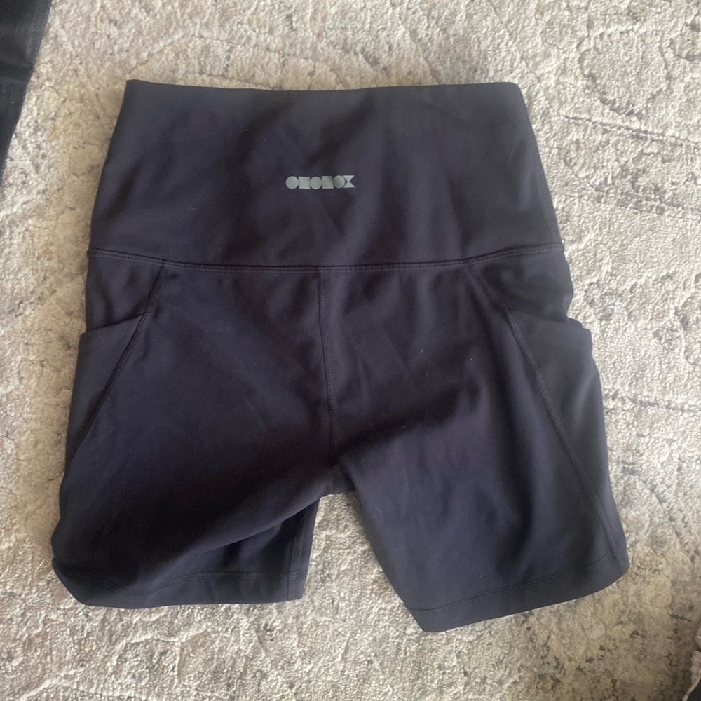 NEVER WORN Ododos Spandex Shorts size Small